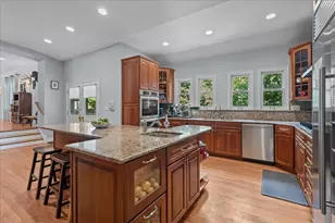 146 Towers Keep, Highland Park, IL 60035 - Photo 9