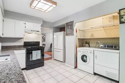 1025 Longford Drive, Westmont, IL 60559 - Photo 17