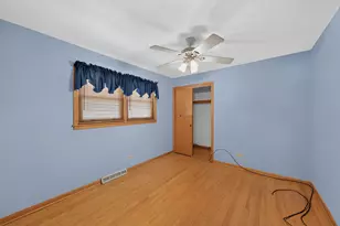 3942 N Oconto Ave, Chicago, IL 60634 - Photo 11