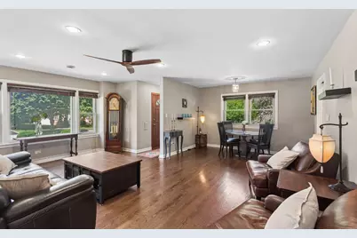 1901 Newton Avenue, Park Ridge, IL 60068 - Photo 3