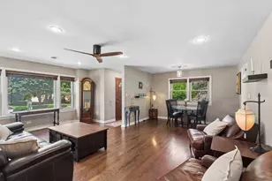 1901 Newton Ave, Park Ridge, IL 60068 - Photo 3