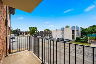 [Address not provided], Oak Lawn, IL 60453 - Photo 3