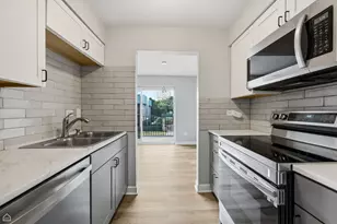 [Address not provided], Oak Lawn, IL 60453 - Photo 5