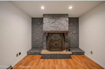 114 Ebbesen Drive, Dekalb, IL 60115 - Photo 19