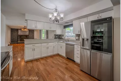 114 Ebbesen Drive, Dekalb, IL 60115 - Photo 13