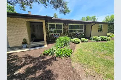 2720 N Bayview Lane, McHenry, IL 60051 - Photo 3