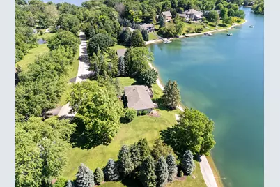 2720 N Bayview Lane, McHenry, IL 60051 - Photo 39