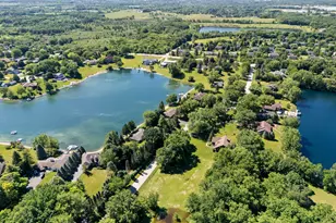 2720 N Bayview Ln, McHenry, IL 60051 - Photo 31
