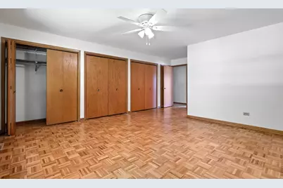 2720 N Bayview Lane, McHenry, IL 60051 - Photo 9