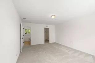 596 W Dalton Dr, Round Lake, IL 60073 - Photo 17