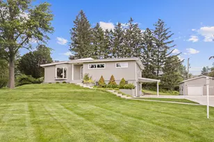 2474 College Rd, Downers Grove, IL 60516 - Photo 3