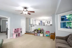 0S461 Madison St, Winfield, IL 60190 - Photo 11