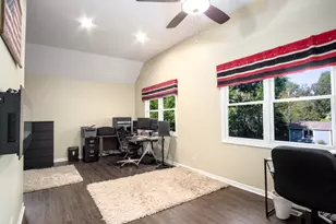 0S461 Madison St, Winfield, IL 60190 - Photo 15