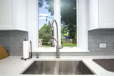 0S461 Madison Street, Winfield, IL 60190 - Photo 7