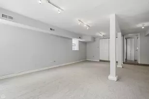 1244 W Ardmore Ave, Chicago, IL 60660 - Photo 43