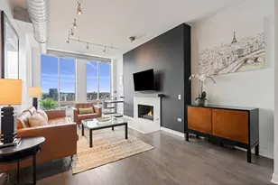 720 N Larrabee St, Chicago, IL 60654 - Photo 7