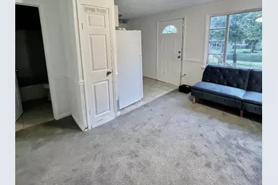 2406 Hermon Avenue, Zion, IL 60099 - Photo 3