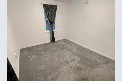 2406 Hermon Avenue, Zion, IL 60099 - Photo 7