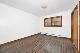 1917 High St, Blue Island, IL 60406 - Photo 25