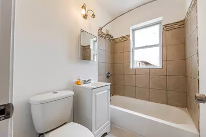 1633 W 76th Street #1W, Chicago, IL 60620 - Photo 9