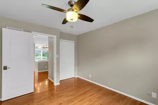 2218 Briar Hill Dr, Champaign, IL 61822 - Photo 31