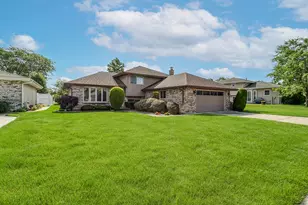 14843 Anne Ct, Oak Forest, IL 60452 - Photo 1