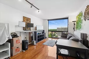 4343 N Clarendon Ave, Chicago, IL 60613 - Photo 3