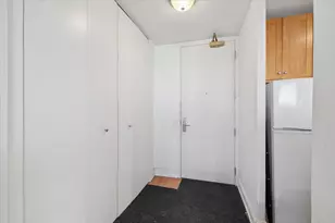 4343 N Clarendon Ave, Chicago, IL 60613 - Photo 5