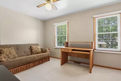 604 Shenandoah Trail, Elgin, IL 60123 - Photo 17