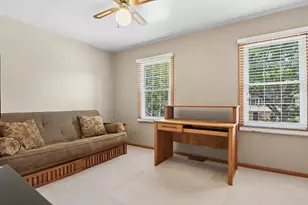 604 Shenandoah Trail, Elgin, IL 60123 - Photo 17