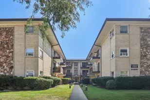 4235 N Kedvale Ave, Chicago, IL 60641 - Photo 1