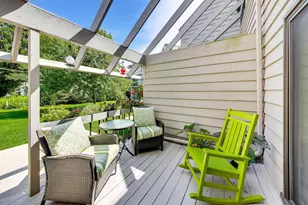 311 S Prospect St, Roselle, IL 60172 - Photo 29