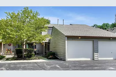 311 S Prospect Street, Roselle, IL 60172 - Photo 1