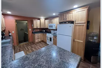 5324 S Wendell Drive, Rochelle, IL 61068 - Photo 3