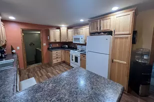 5324 S Wendell Dr, Rochelle, IL 61068 - Photo 3
