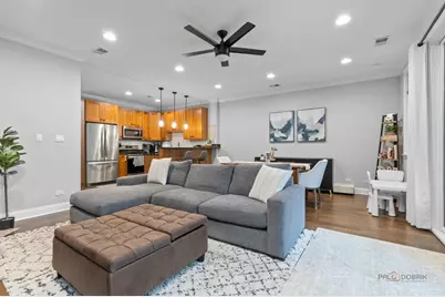 1720 W Belmont Avenue #2, Chicago, IL 60657 - Photo 9