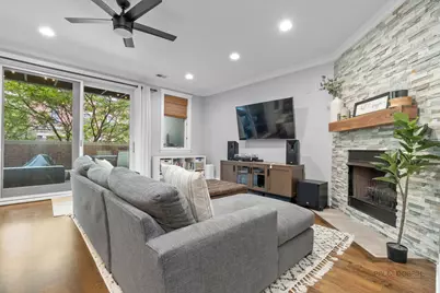 1720 W Belmont Avenue #2, Chicago, IL 60657 - Photo 5
