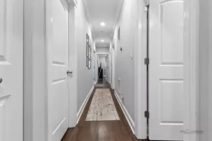 1720 W Belmont Ave, Chicago, IL 60657 - Photo 15