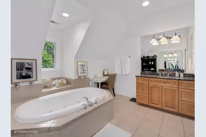 678 Oak Street, Glen Ellyn, IL 60137 - Photo 21