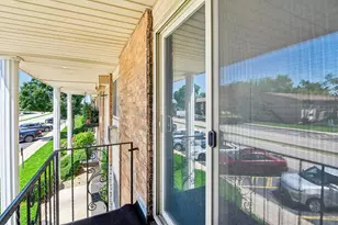 8997 Kennedy Dr, Des Plaines, IL 60016 - Photo 11