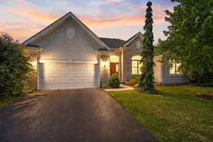 730 Trent Ln, Loves Park, IL 61111 - Photo 3