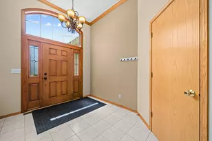 730 Trent Ln, Loves Park, IL 61111 - Photo 5