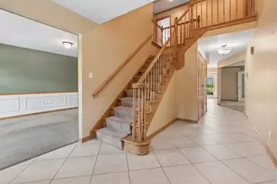 14427 Country Club Ln, Orland Park, IL 60462 - Photo 5