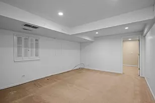 1653 N Belmont Ct, Arlington Heights, IL 60004 - Photo 17