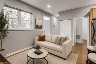 1719 W Ellen St, Chicago, IL 60622 - Photo 3