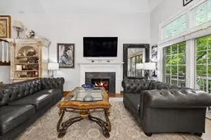 14 Tartan Ridge Rd, Burr Ridge, IL 60527 - Photo 9