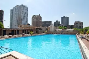 655 W Irving Park Rd, Chicago, IL 60613 - Photo 11