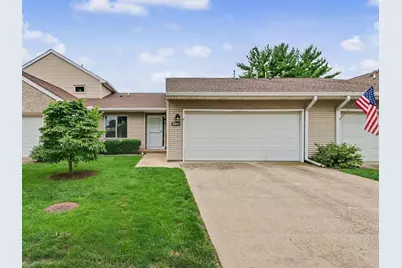 2911 Sierra Drive #2911, Champaign, IL 61822 - Photo 1