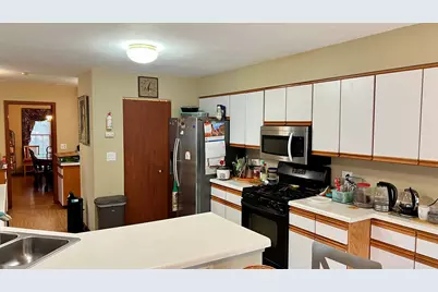 2460 Otter Creek Lane, Elgin, IL 60123 - Photo 15