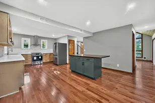 704 N Kaskaskia Dr, Dixon, IL 61021 - Photo 11